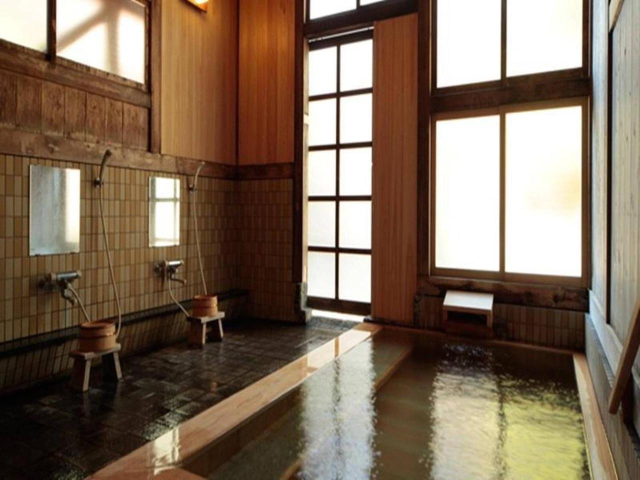 Jinpyokaku Hotell Yamanouchi  Exteriör bild