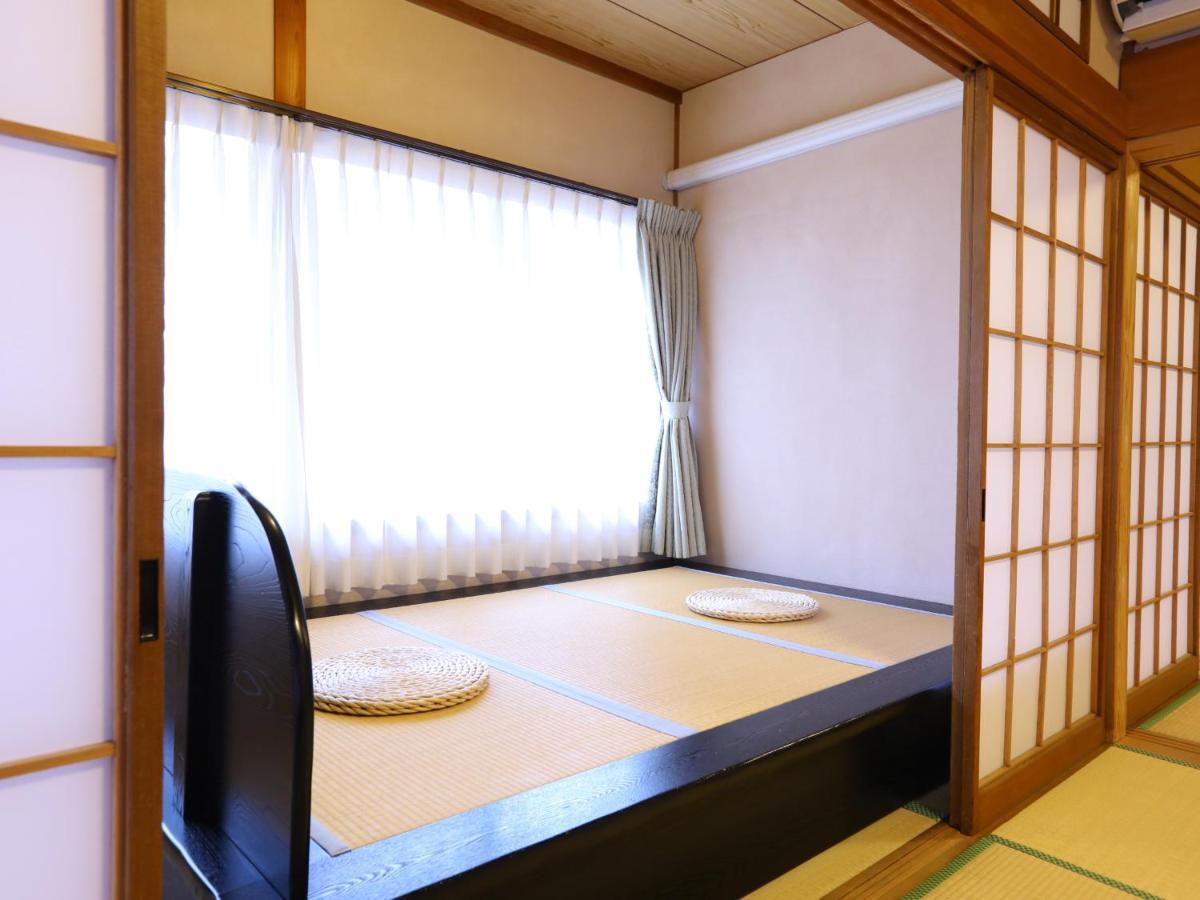 Jinpyokaku Hotell Yamanouchi  Exteriör bild